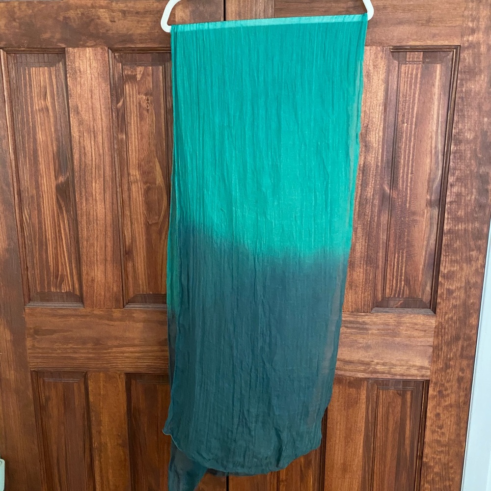 Green Gradient Lighteweight Scarf